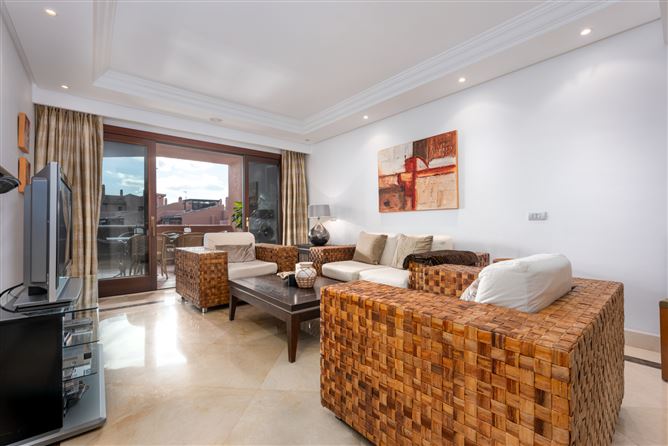 Spain, Estepona, - COSTA-01087P