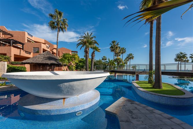 Spain, Estepona, - COSTA-01087P