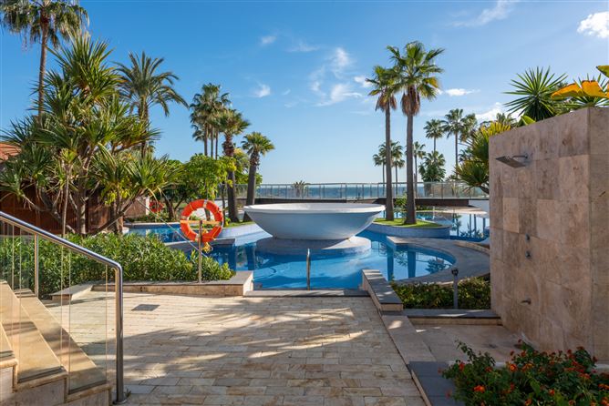 Spain, Estepona, - COSTA-01087P