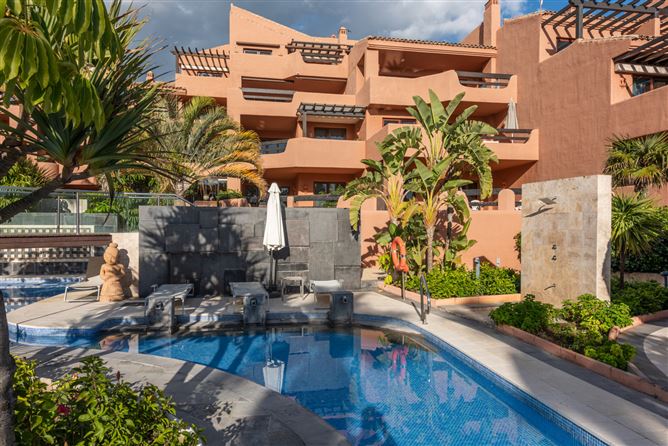Spain, Estepona, - COSTA-01087P