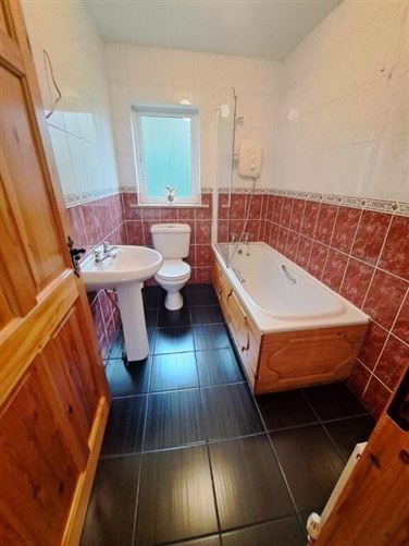 13 Cura Bhile, Killargue, Dromahair, Leitrim