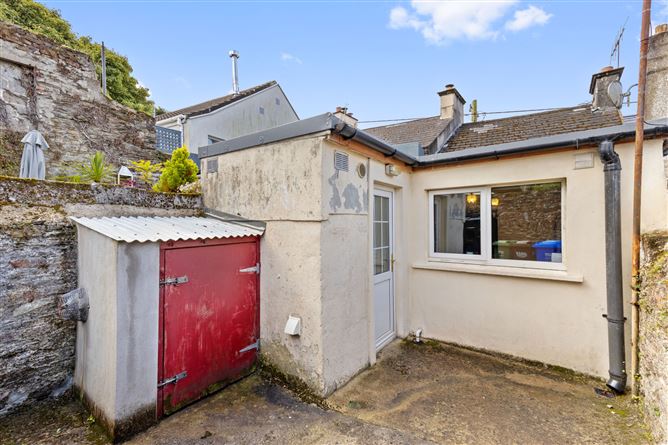 6 Cross Street, New Ross, Co. Wexford