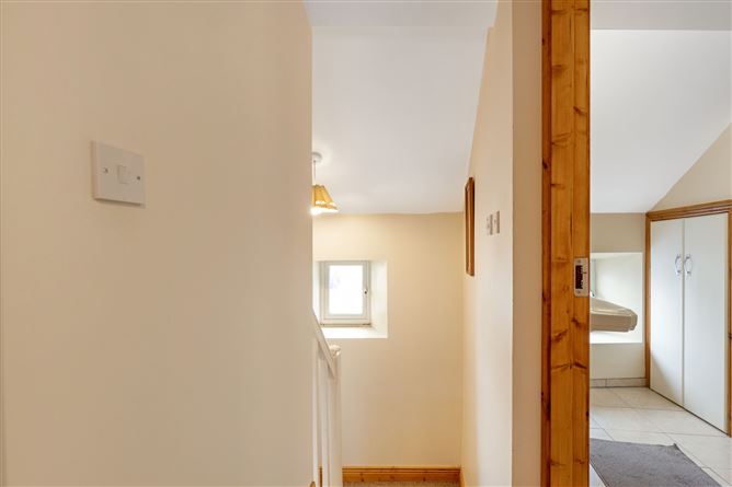 6 Cross Street, New Ross, Co. Wexford