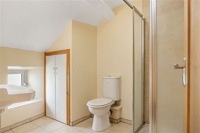 6 Cross Street, New Ross, Co. Wexford