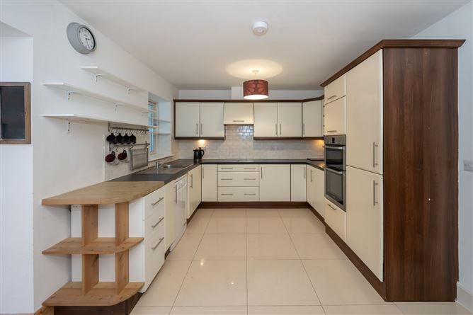 10 Bridgefield Place, Bishopstown, Cork