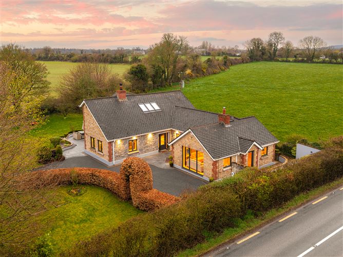 Baltracey House, Eadestown, Naas, Co. Kildare