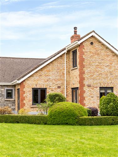 Baltracey House, Eadestown, Naas, Co. Kildare