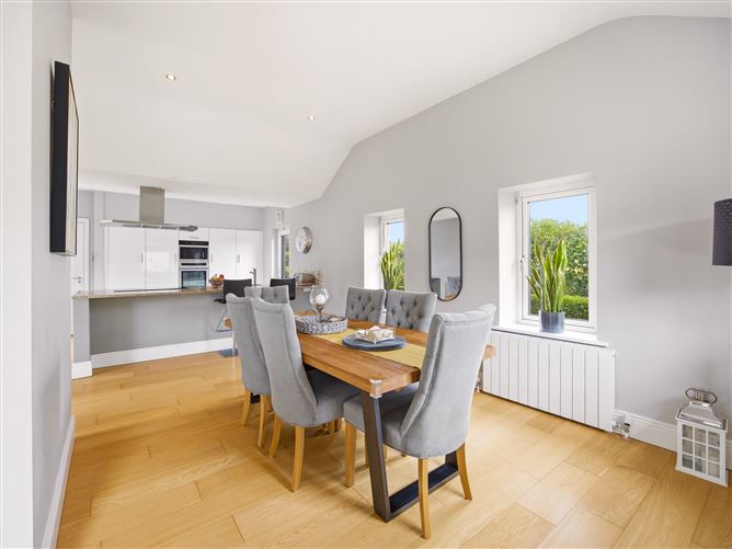 Baltracey House, Eadestown, Naas, Co. Kildare