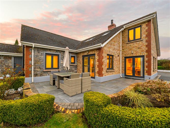 Baltracey House, Eadestown, Naas, Co. Kildare