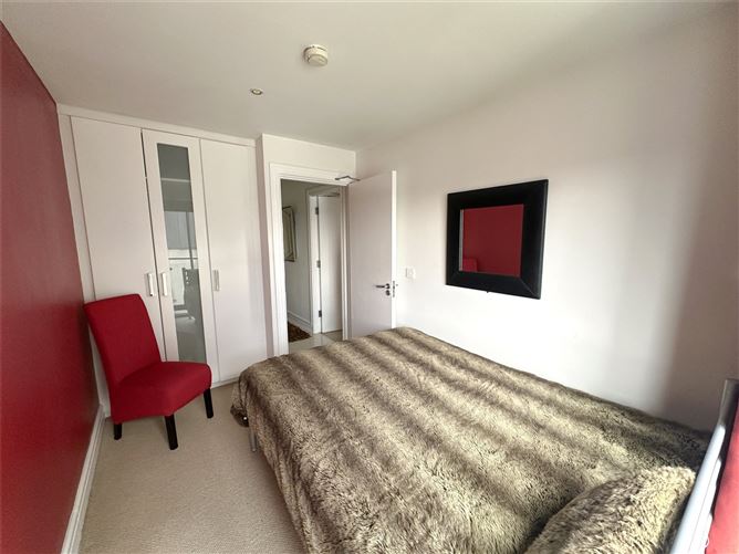 Photo 10 of 12 — 74 Cuirt Seoige, Bohermore, Galway City