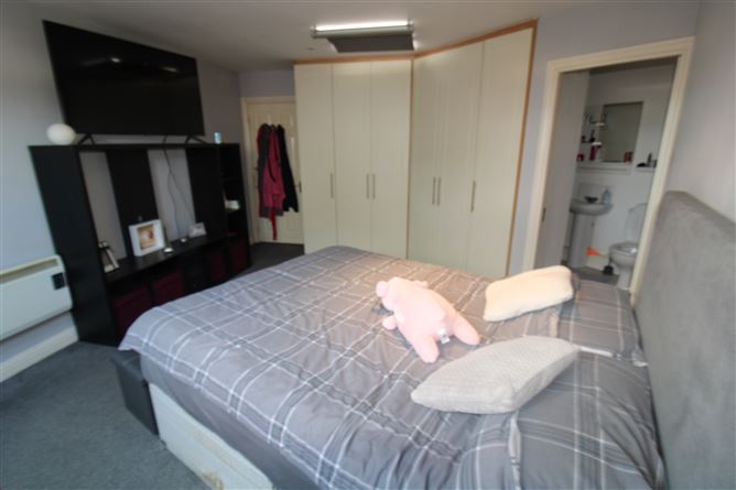 Photo 13 of 19 — 14 Annaly Close, Block 7A, Ongar, Dublin 15