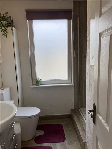 Photo 11 of 27 — 247 Cedarwood Park, Dundalk, Louth