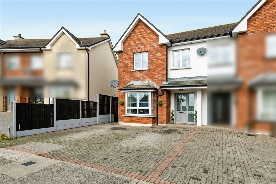 19 Cottage Gardens, Graiguenamanagh, Co. Kilkenny
