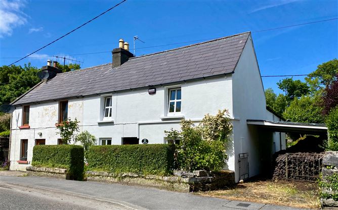 Main image for Rose Cottage, Clareville, Oughterard, Galway