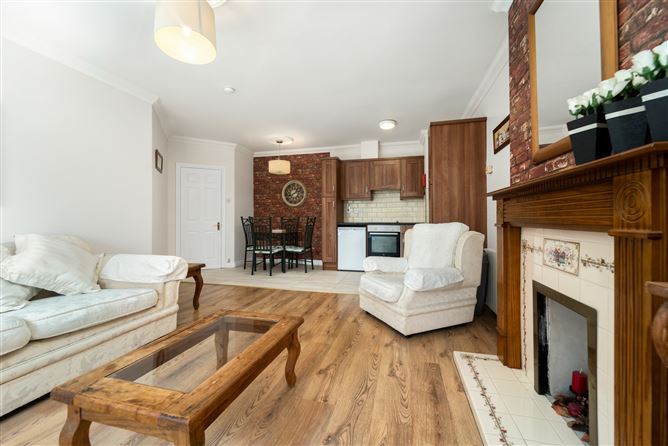 8 The Mills Twelfth Lock, Castleknock, Dublin 15