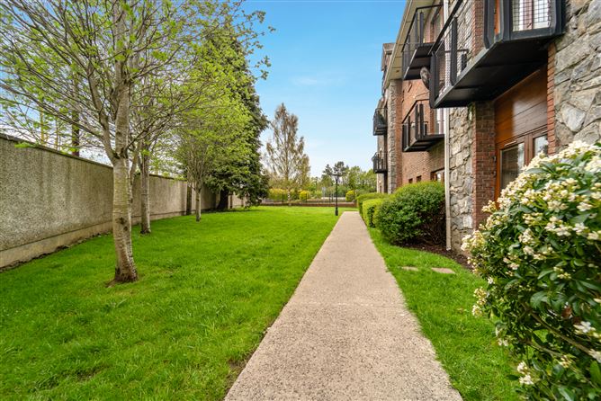 8 The Mills Twelfth Lock, Castleknock, Dublin 15
