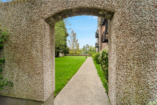 8 The Mills Twelfth Lock, Castleknock, Dublin 15