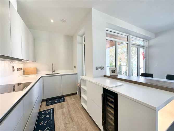 60 Brighton Wood, Foxrock, Dublin 18