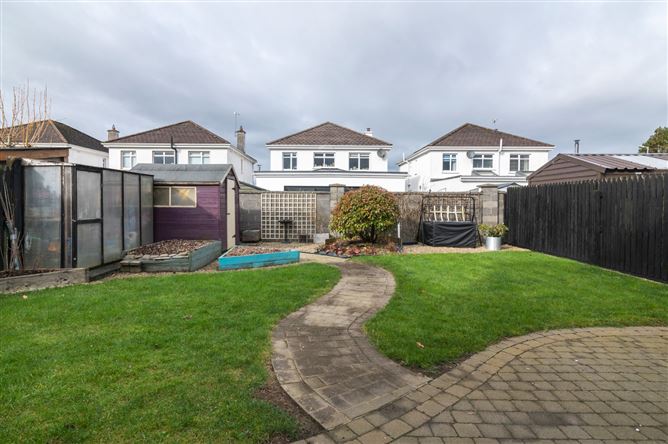 24 Lynally Grove, Mucklagh, Tullamore, Co. Offaly