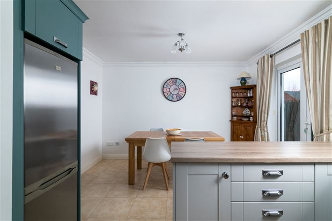 24 Lynally Grove, Mucklagh, Tullamore, Co. Offaly