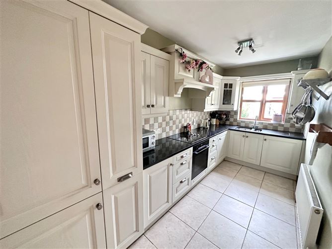 1 Carrowbarra Island, Smithborough, Co. Monaghan.