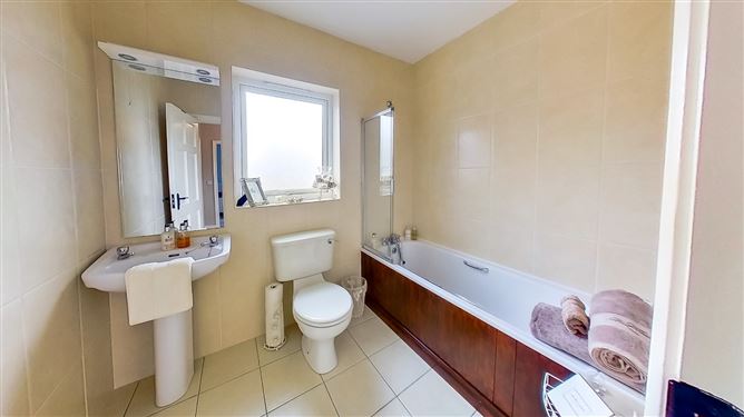 6 Quignalecka, Sligo Rd, Ballina, Co. Mayo.