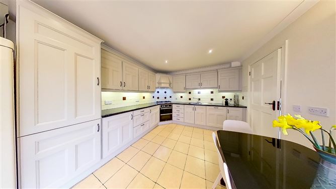 6 Quignalecka, Sligo Rd, Ballina, Co. Mayo.