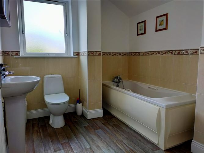 11 The Cloisters, Castlebridge, Wexford