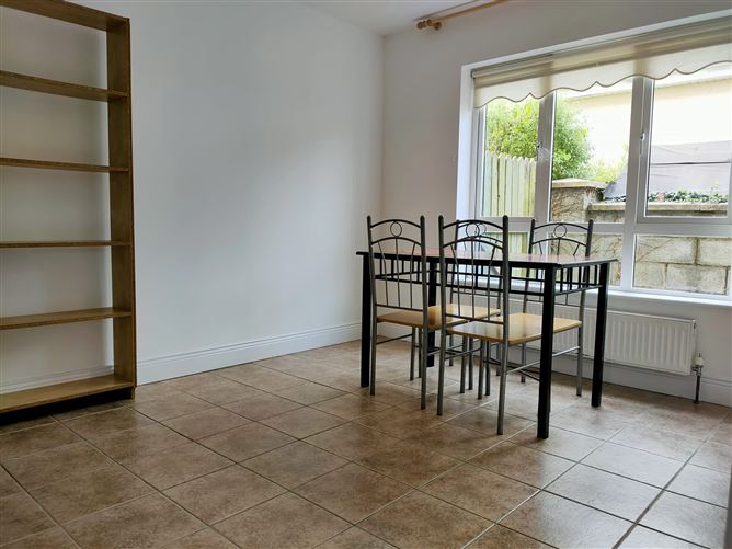11 The Cloisters, Castlebridge, Wexford