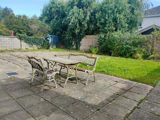 11 The Cloisters, Castlebridge, Wexford