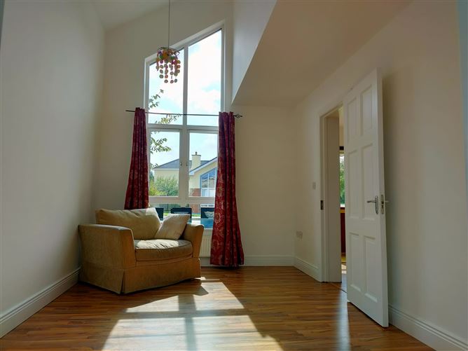 11 The Cloisters, Castlebridge, Wexford