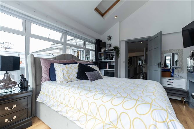 20 The Green, Sweetfield, Youghal, Cork
