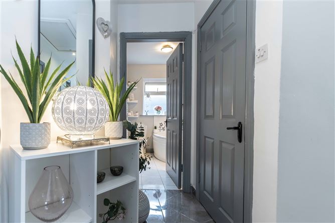 20 The Green, Sweetfield, Youghal, Cork