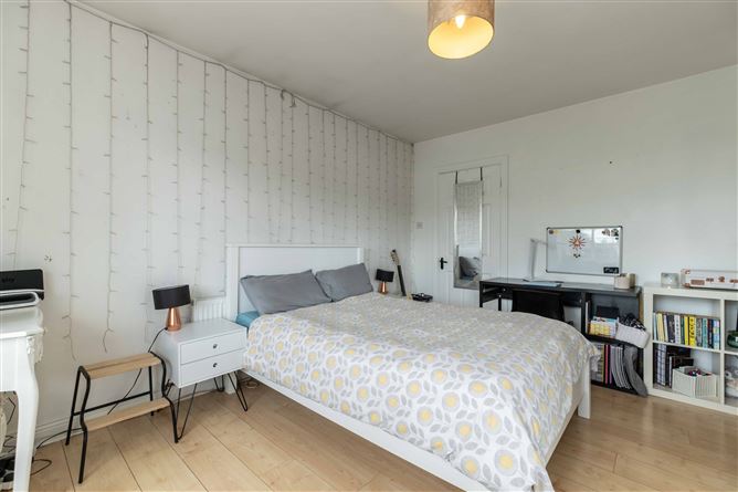 20 The Green, Sweetfield, Youghal, Cork