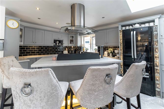 20 The Green, Sweetfield, Youghal, Cork