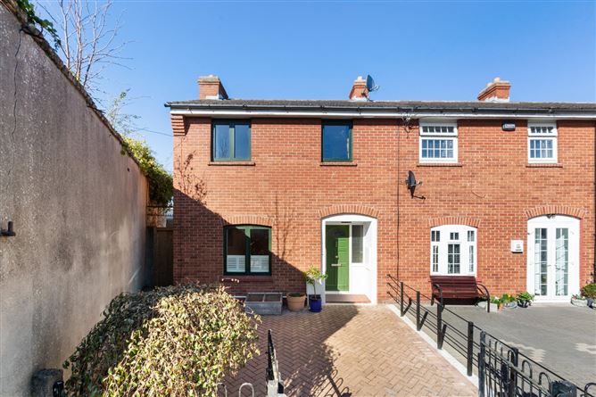 13 Montpelier Hill, Arbour Hill, Stoneybatter, Dublin 7