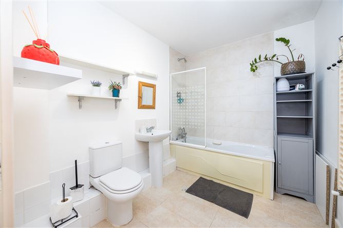 Apt 161 The Gallery, Turvey Walk, Donabate, County Dublin