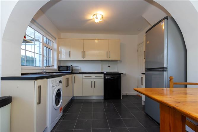 12 Elm Mount Close, Beaumont, Dublin 9, County Dublin