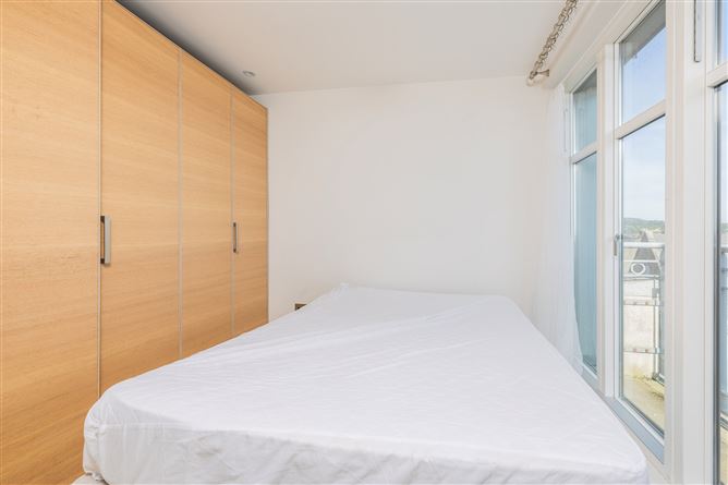 Photo 17 of 35 — Apartment 24, Southpoint, 60 Main Street, Bray, Co. Wicklow