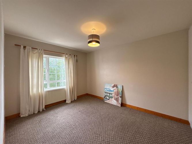Photo 8 of 11 — 32 Ard Aoibhinn, Cashel Road, Clonmel, Tipperary