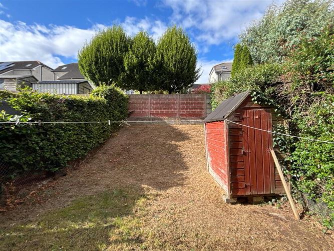 Photo 10 of 11 — 32 Ard Aoibhinn, Cashel Road, Clonmel, Tipperary
