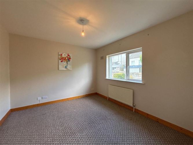 Photo 7 of 11 — 32 Ard Aoibhinn, Cashel Road, Clonmel, Tipperary