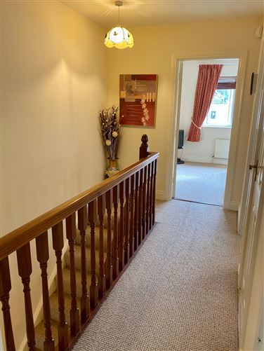 20 Cruagh Close, Stepaside, Dublin 18
