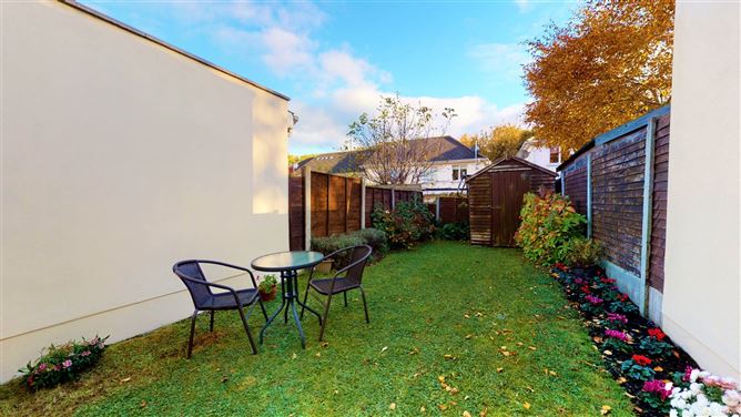20 Cruagh Close, Stepaside, Dublin 18
