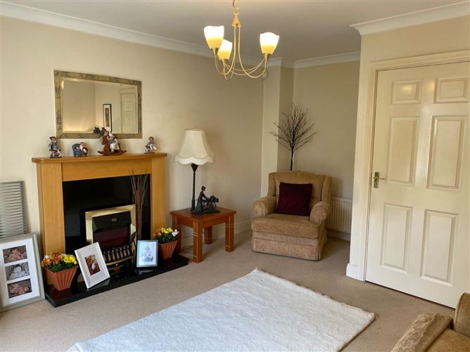 20 Cruagh Close, Stepaside, Dublin 18