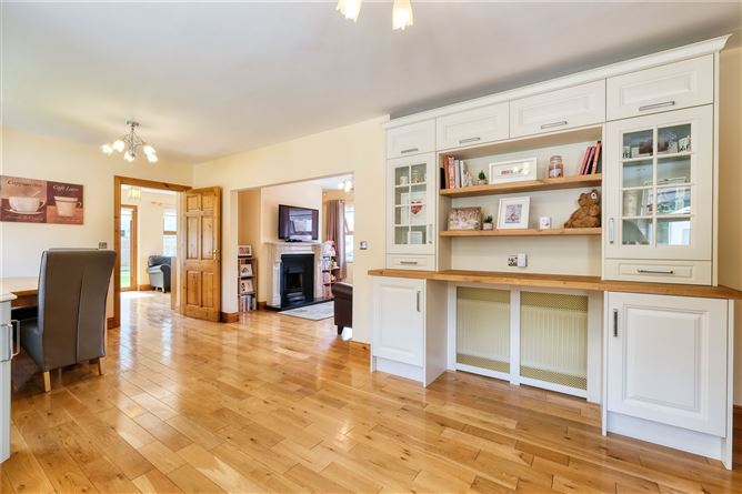 9 Railway Court, Newtownforbes, Co. Longford
