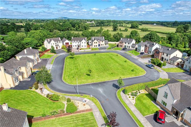 9 Railway Court, Newtownforbes, Co. Longford