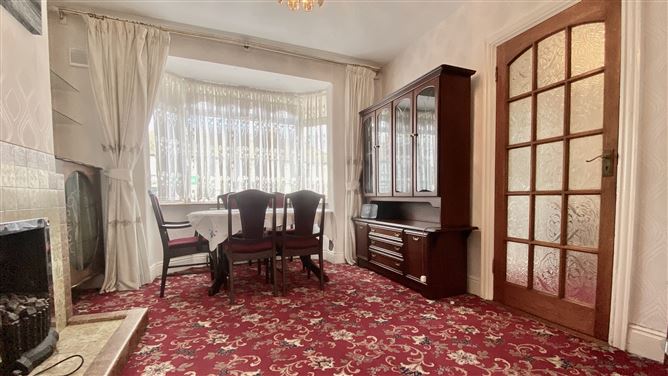 136 Old County Road, Crumlin, Dublin 12