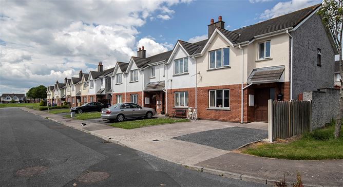 34 Town Court, Dungarvan, Co. Waterford