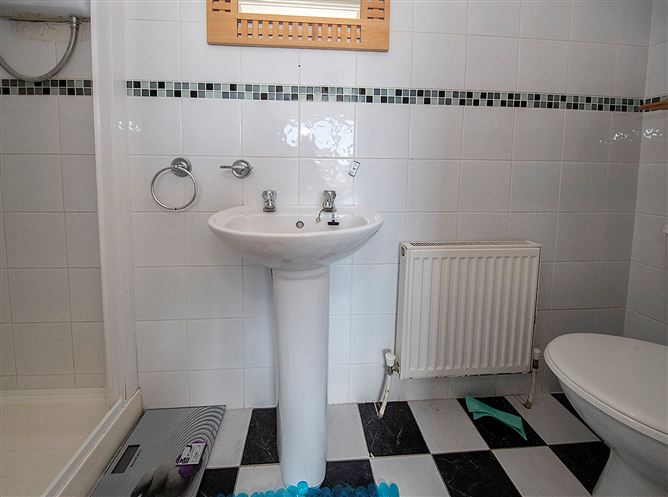 34 Town Court, Dungarvan, Co. Waterford